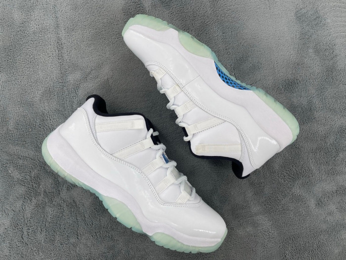 Jordan 11 Retro Low Legend Blue (GS) 528896-117