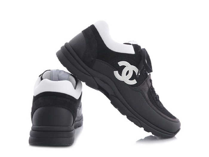 Ch*el sneaker