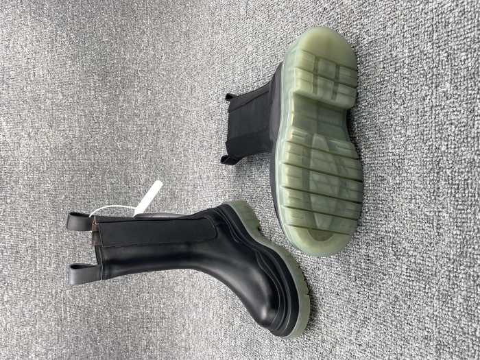 Bo*te*ga ve*ne*ta boots