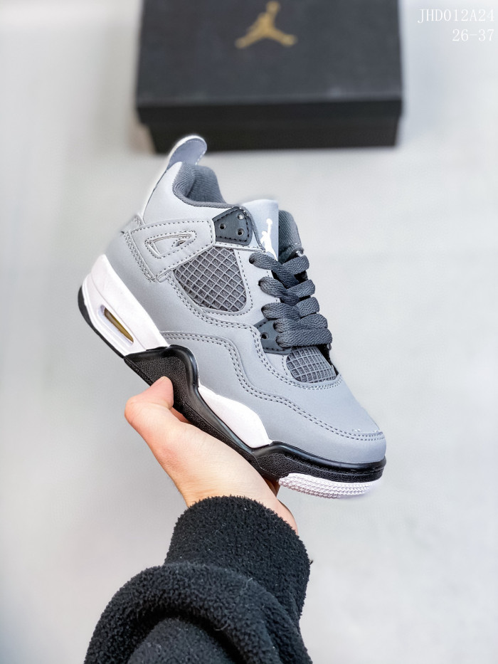 Jordan 4 Retro SNEAKERS