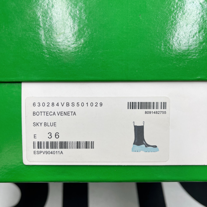 BOTTEGA VENETA BOOTS