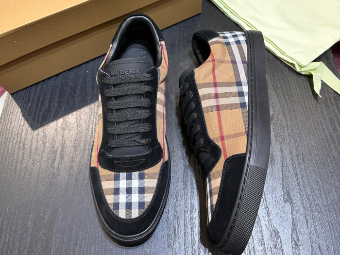 BURBERRY SHOES