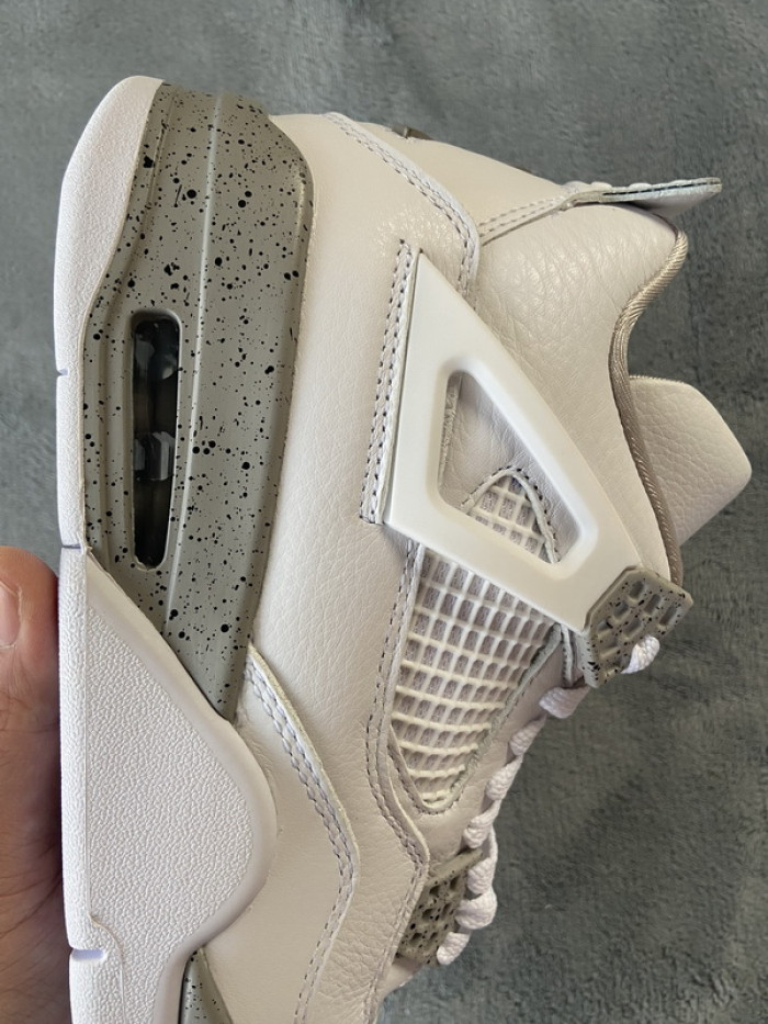 Jordan 4 Retro White Oreo (2021) CT8527-100