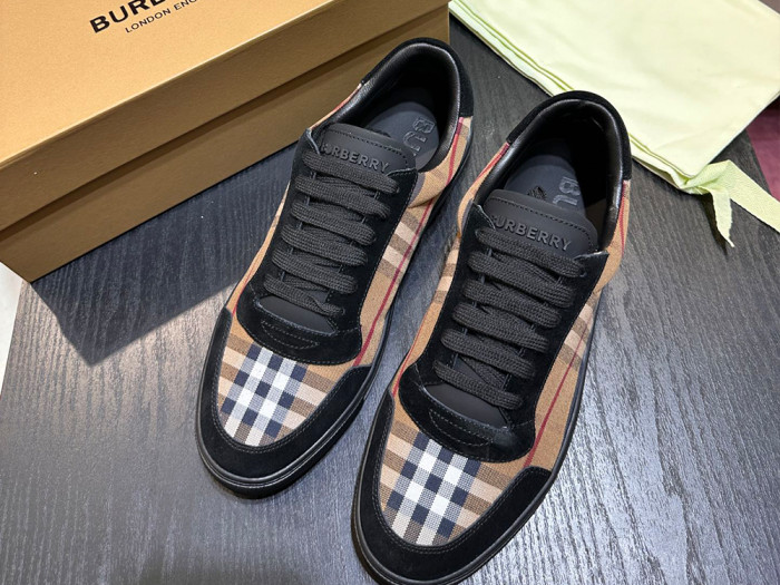 BURBERRY SHOES