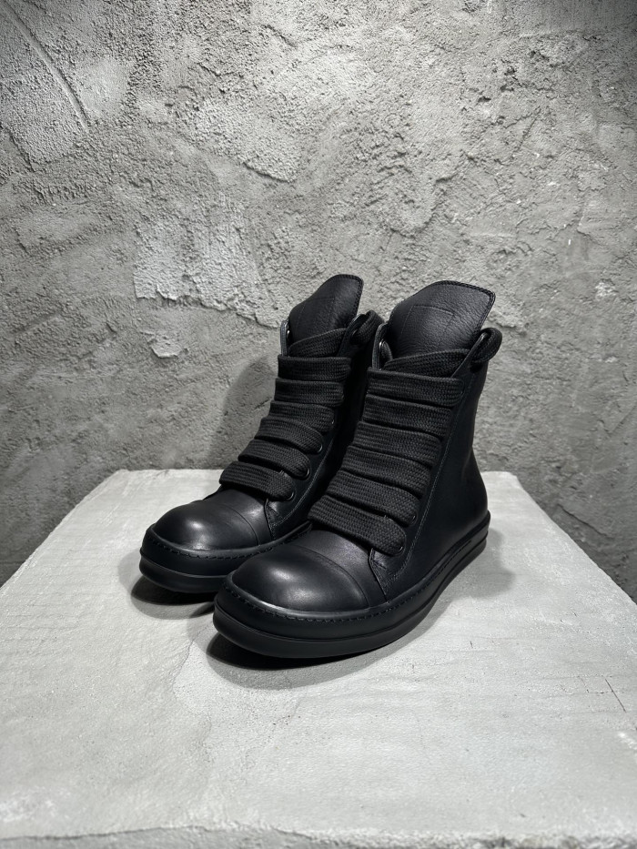 RICK OWEN.S SNEAKER