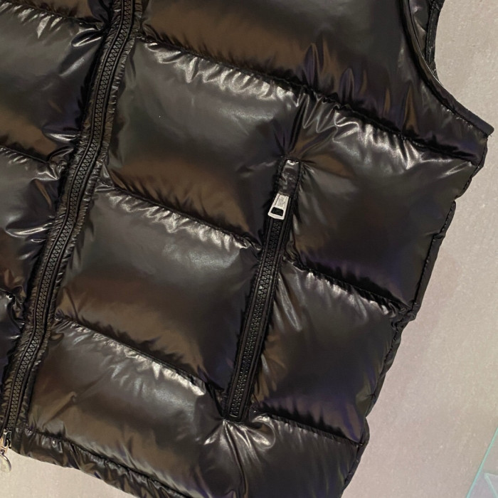 Mcl Lacet Hooded Down Waistcoat