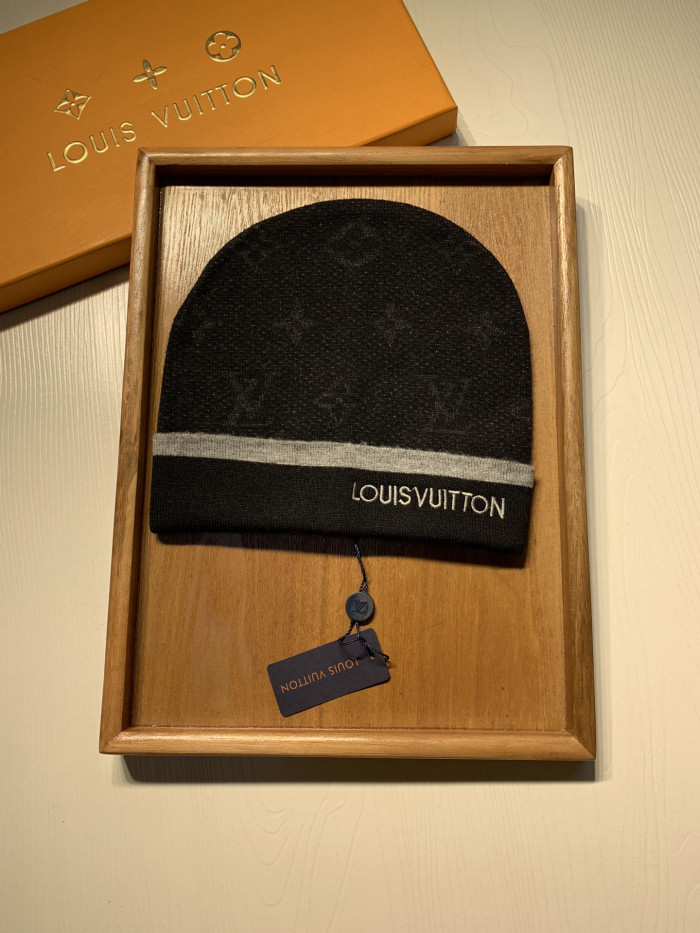 LV HATS