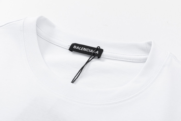 Ba*len*cia*ga t-shirts