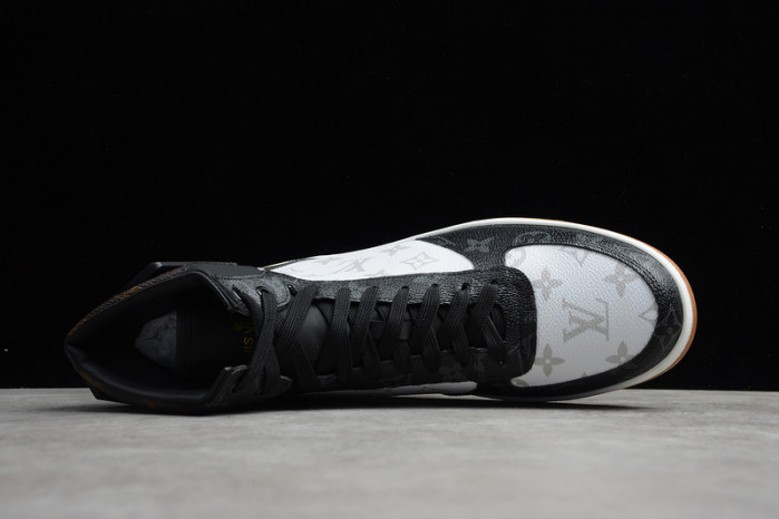 LOU VUIT HIGH-TOP SNEAKERS