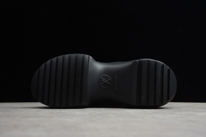 LOU VUIT SCI-FI SNEAKERS