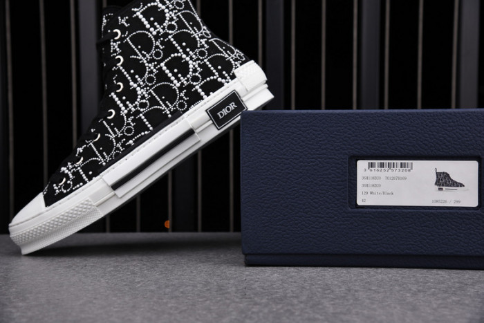 DR B23 HIGH-TOP SNEAKERS 0114