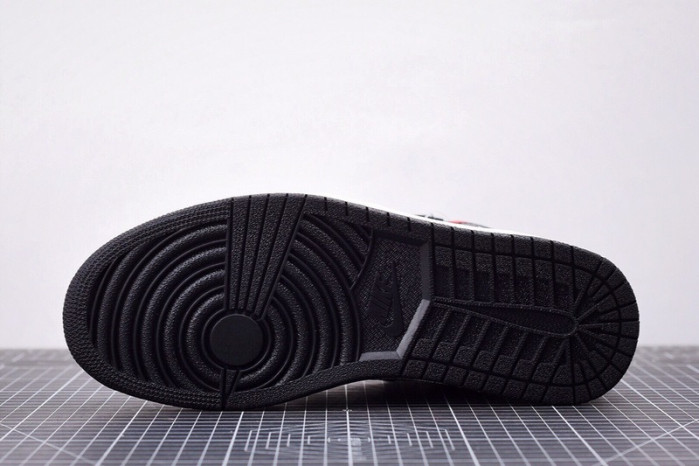 JORDAN 1 RETRO HIGH BLACK GYM RED 555088-061