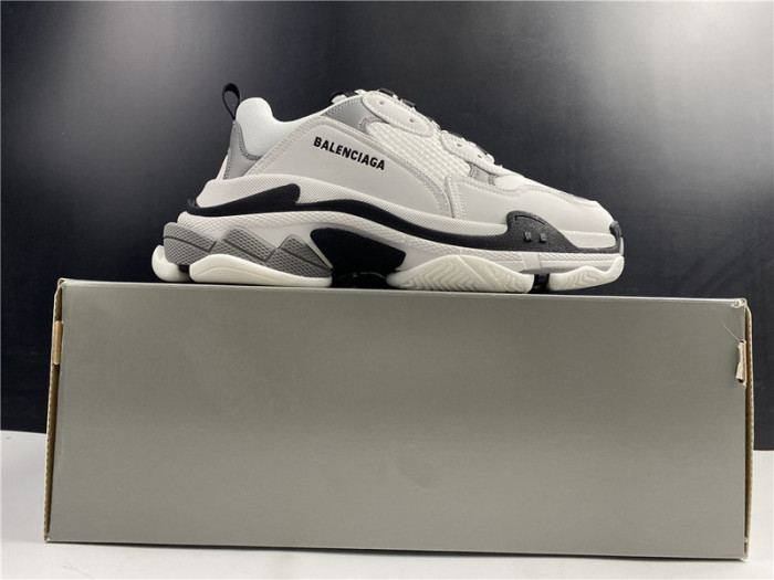 BALENGA TRIPLE S TRAINER 536737 W0901 9089