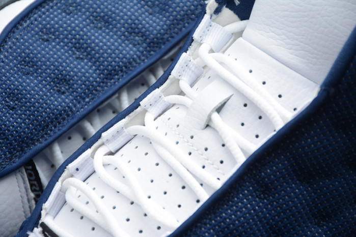 Jordan 13 Retro Cap and Gown 414571-012