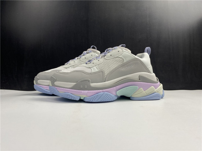 BALENGA TRIPLE S TRAINER 536737 W2FW1 1977