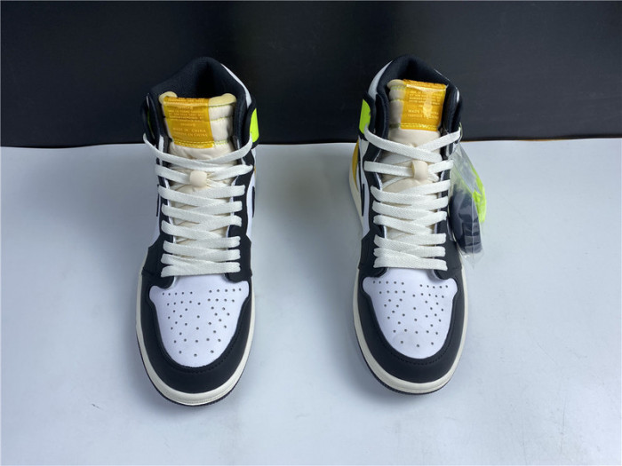 AIR JORDAN 1 HIGH OG “VOLT GOLD 555088-118