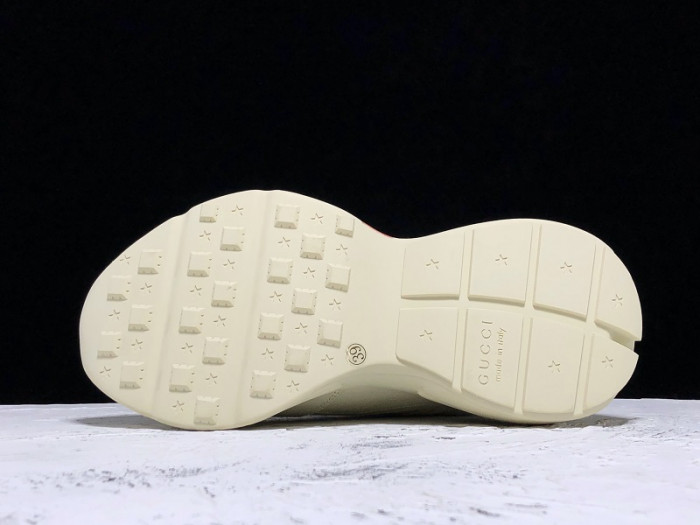 GC 2019 SS CASUAL STYLE LEATHER LOW-TOP SNEAKERS 576963 DRW00 9522