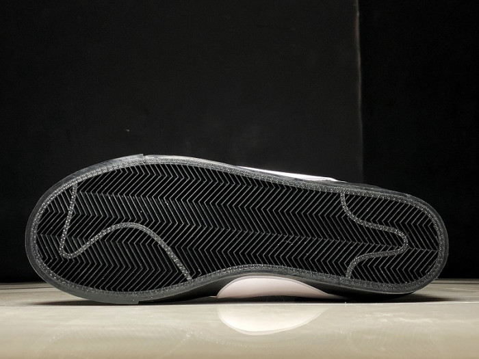 Nike Blazer Mid Off-White Grim Reaper AA3832-001