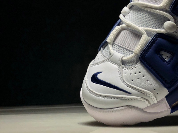 Nike Air More Uptempo Knicks 921948-101