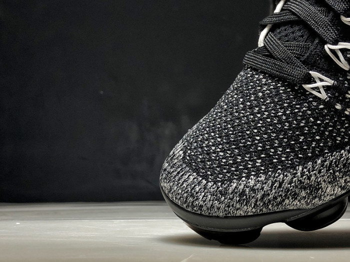 Nike Air VaporMax 2 Black Dark Grey 942842-012