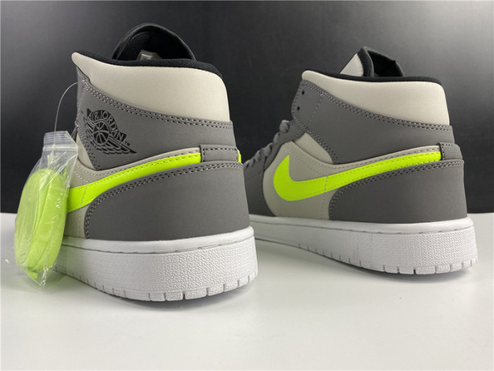 Jordan 1 Mid Gunsmoke Volt 554724-072