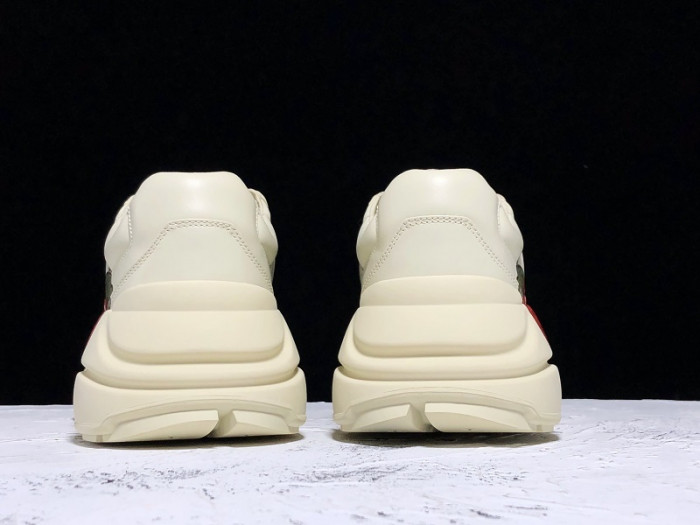 GC 2019 SS CASUAL STYLE LEATHER LOW-TOP SNEAKERS 576963 DRW00 9522