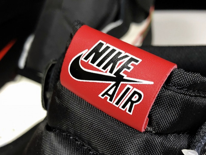 Jordan 1 Retro High Sports Illustrated (A Star Is Born) 555088-015