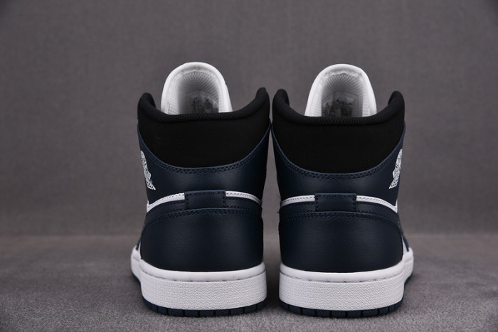 Jordan 1 Mid Armory Navy 554724-411
