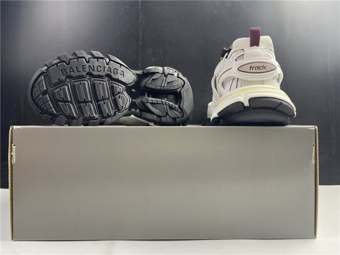 BALENGA TRACK SNEAKER 542023 W3AC1 2050