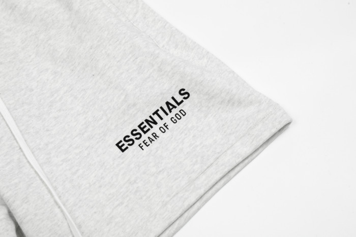 FEAR OF GOD ESSENTIALS SHORTS