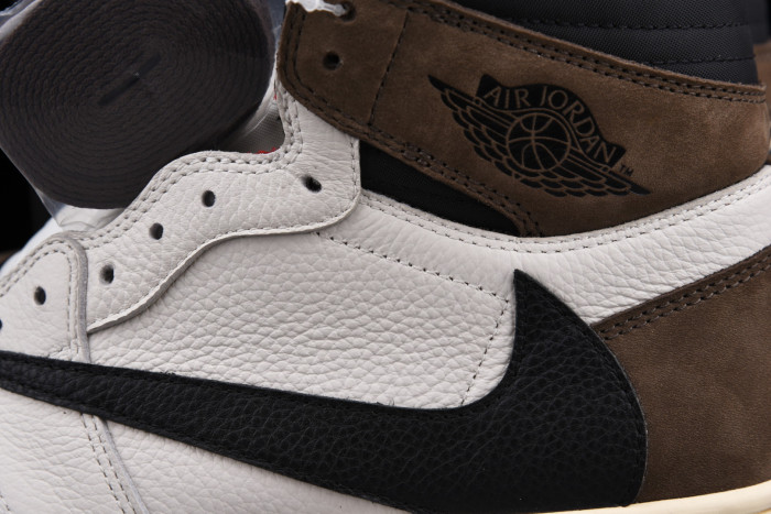 TRAVIS SCOTT X AIR JORDAN 1 RETRO HIGH REVERSE