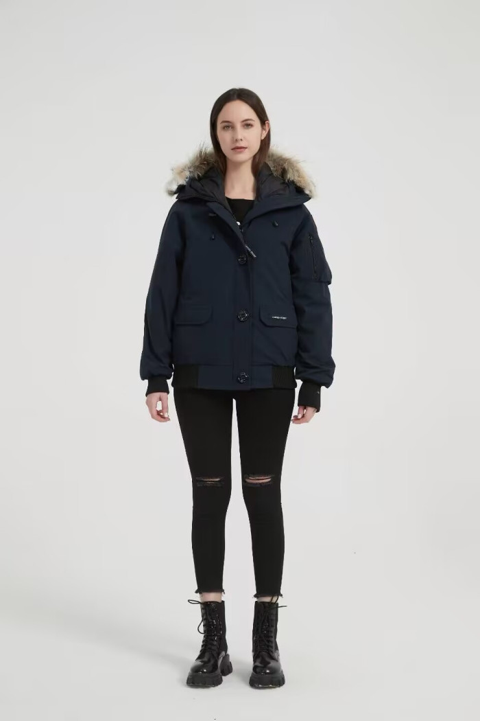Can*a Go*e down jackets