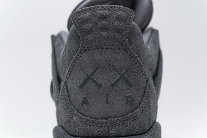 Jordan 4 Retro Kaws 930155-003