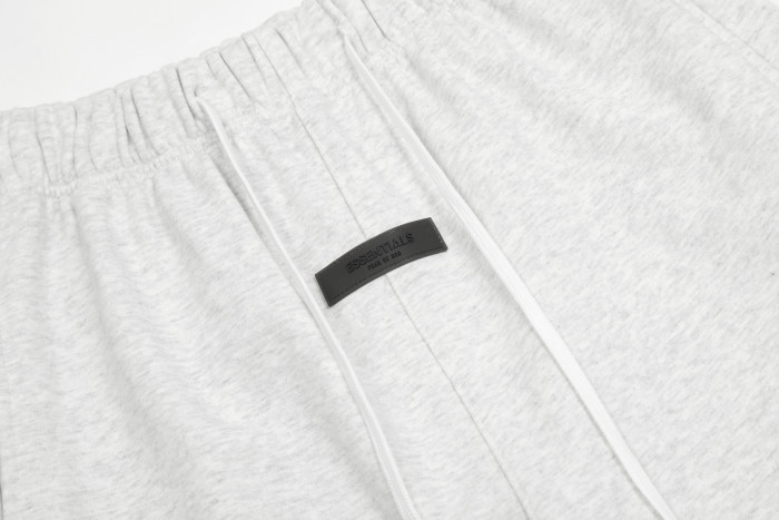 FEAR OF GOD ESSENTIALS SHORTS