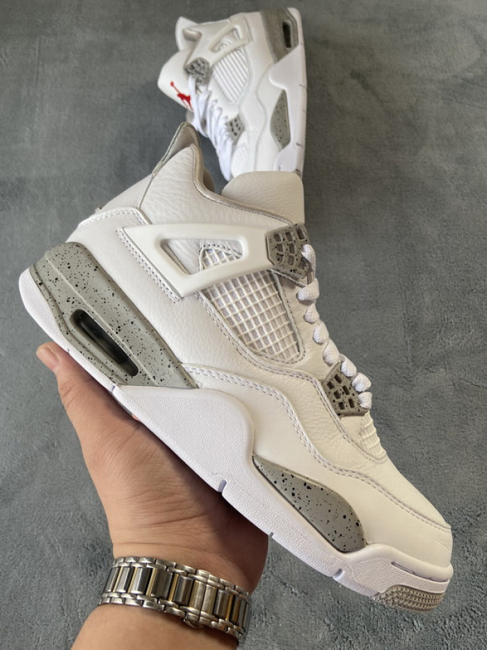 Jordan 4 Retro White Oreo (2021) CT8527-100