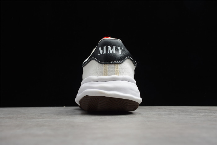 MIHARA YASUHIRO Black And White AO6FW704