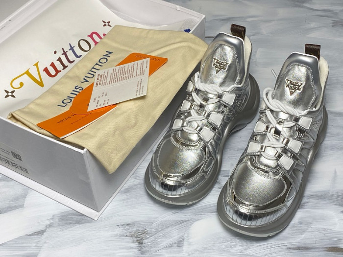 LOU VUIT SCI-FI SNEAKERS