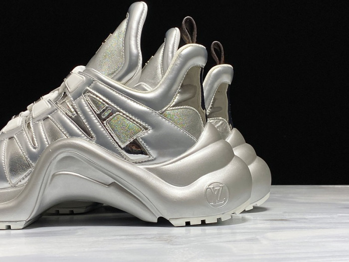 LOU VUIT SCI-FI SNEAKERS