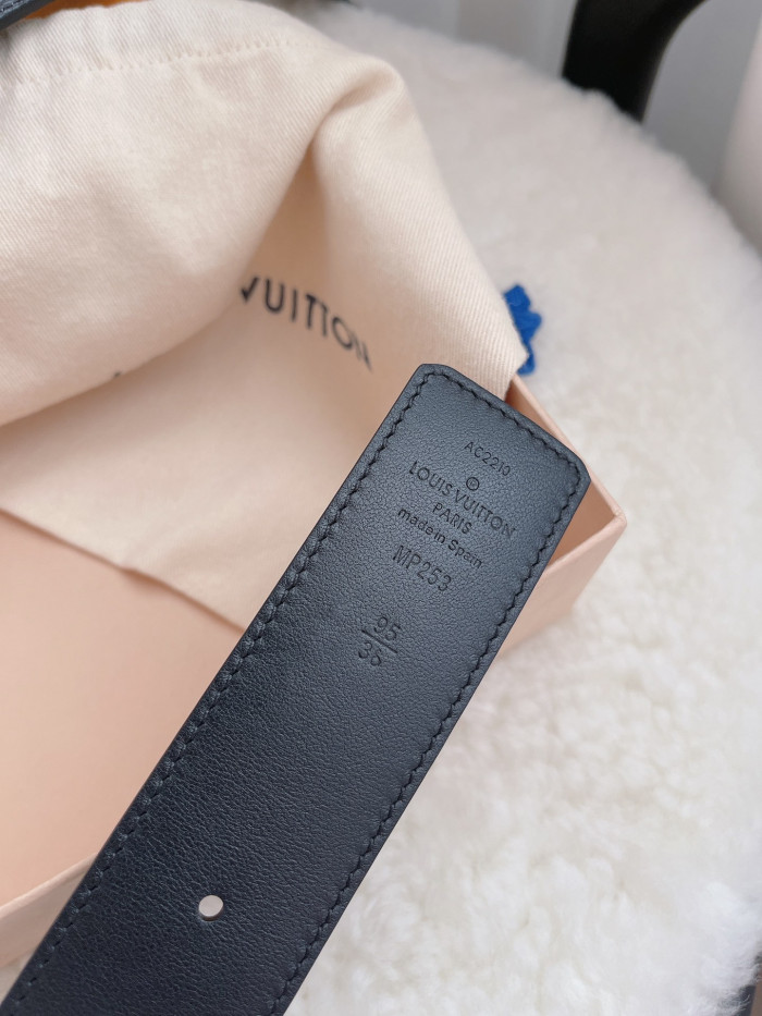 LOUI VUITTO BELT-4CM