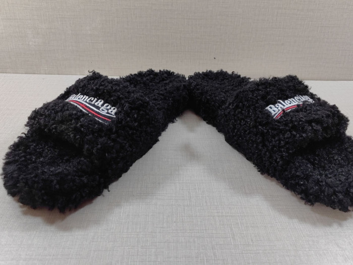 Ba*len*cia*ga furry slide sandal in black/white/red