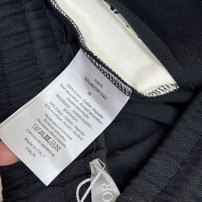 D10r SHORTS (BUY 2+,EVERY PIECE $69)