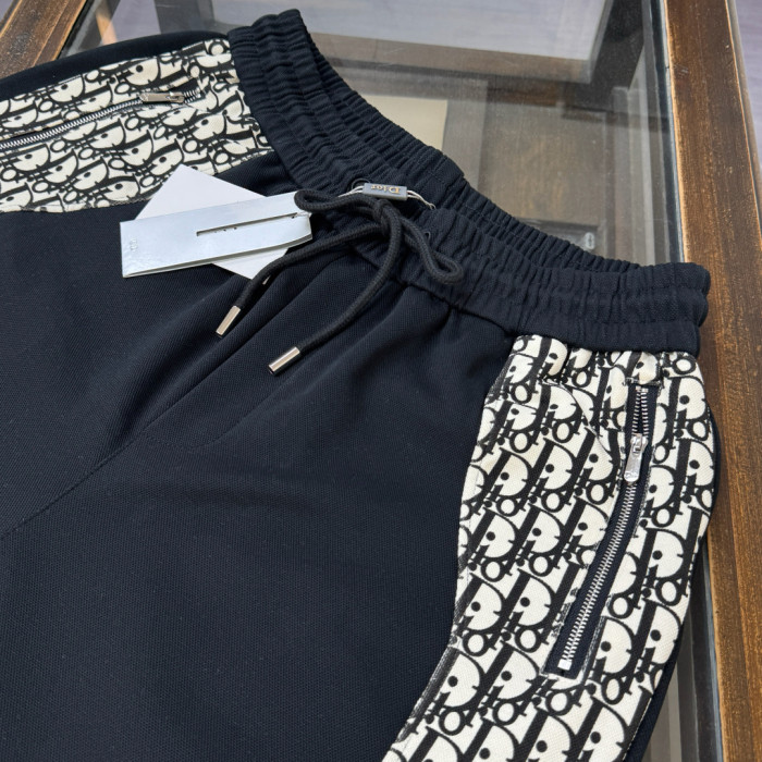 D10r SHORTS (BUY 2+,EVERY PIECE $69)