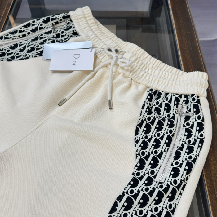 D10r SHORTS (BUY 2+,EVERY PIECE $69)