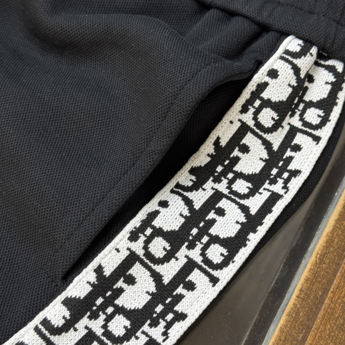 D10r SHORTS (BUY 2+,EVERY PIECE $69)