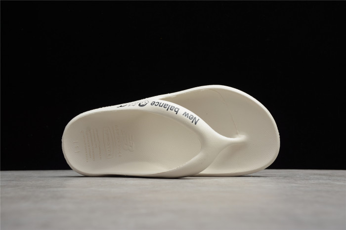 New Balance x TAW&TOE SD5601 Flip-Flops Ivory SD5601GIV