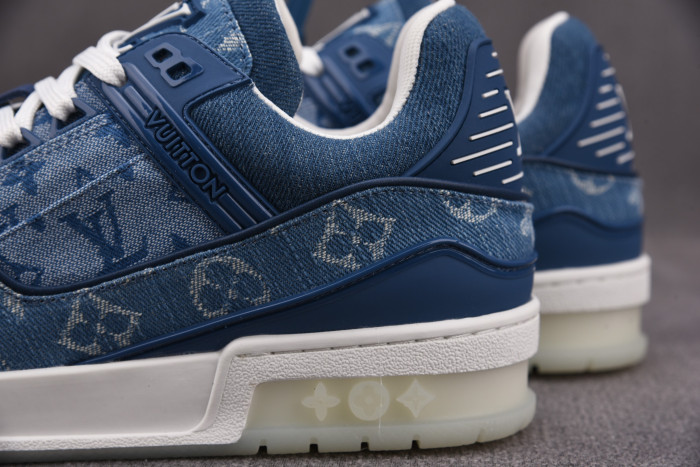 LOU VUIT SCI-FI SNEAKERS