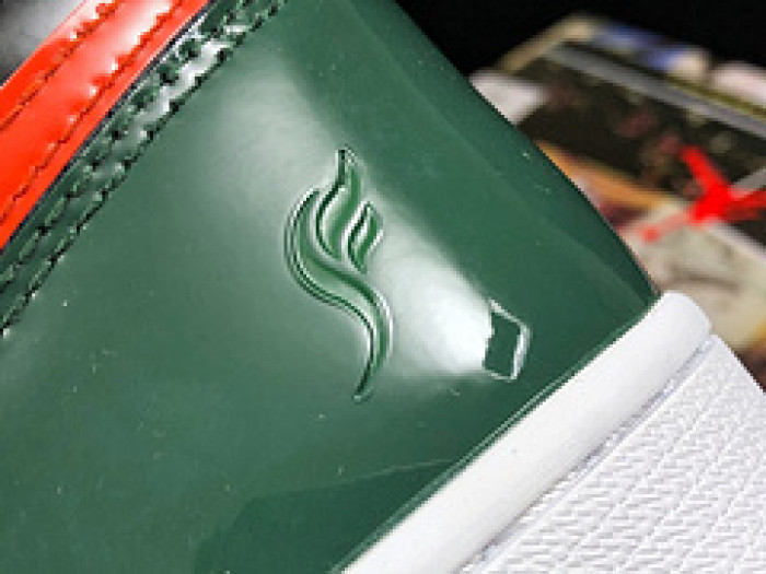 SOLEFLY X AIR JORDAN 1 HIGH “FRIENDS & FAMILY” AV3905-038