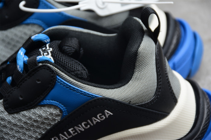 Ba*len*cia*ga triple s sneaker in blue 536737-w20c5-0107