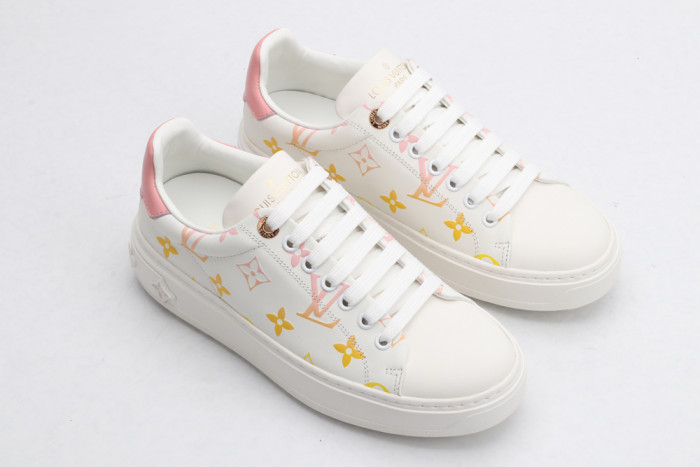 LOU VUIT SNEAKERS