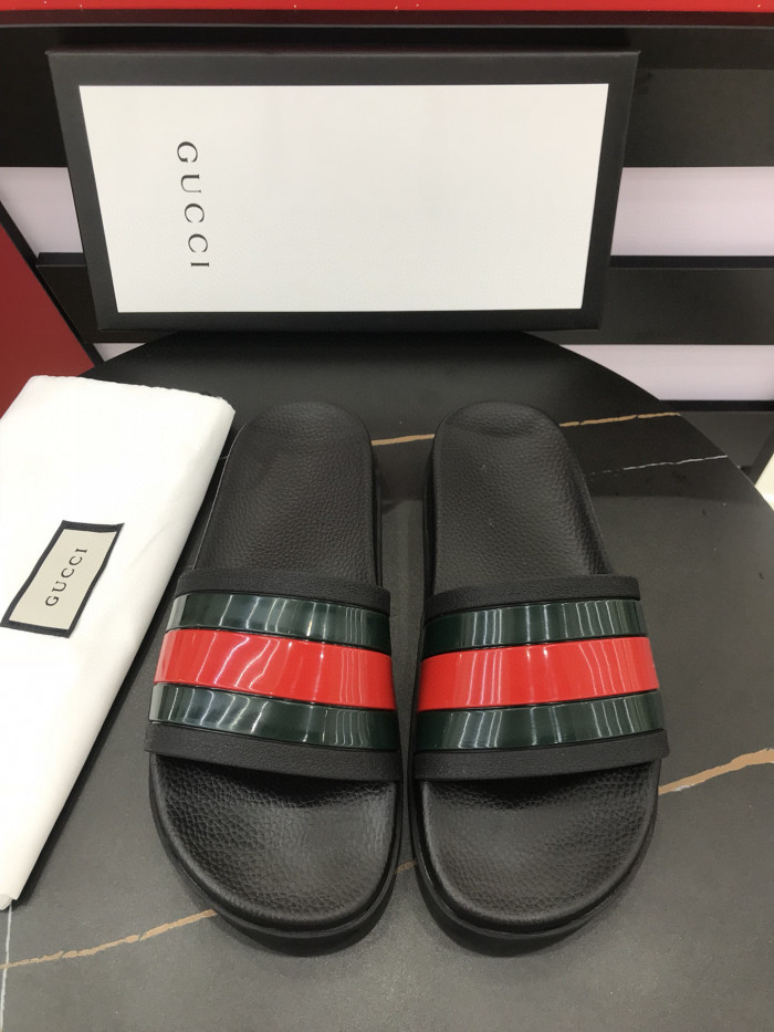 GC SANDALS